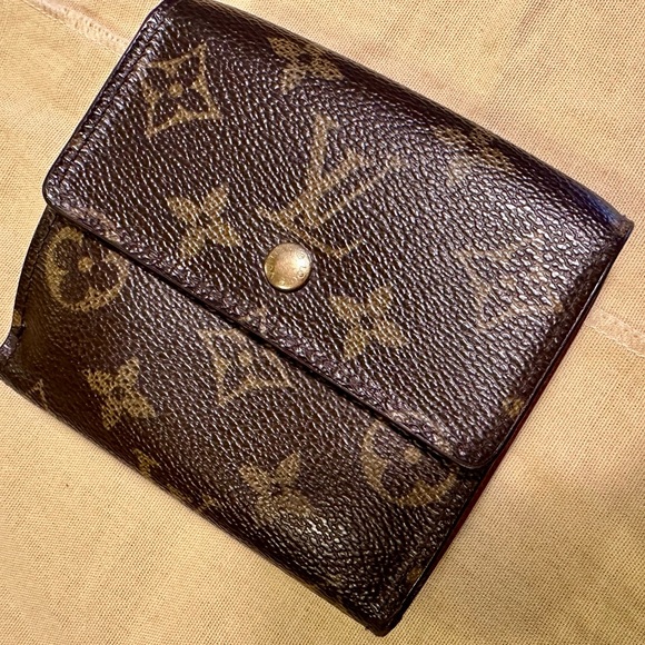 Louis Vuitton Brown Monogram Trifold Wallet - Picture 4 of 12